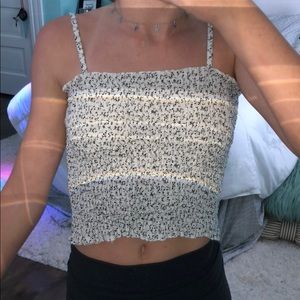 Brandy Melville ribbed tank top/crop top